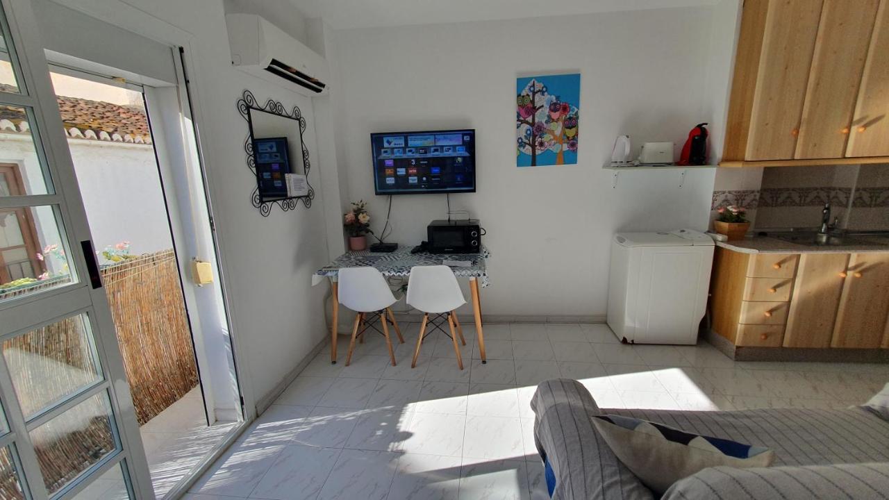 Apartamentos Eduardo Rico Нерха Экстерьер фото