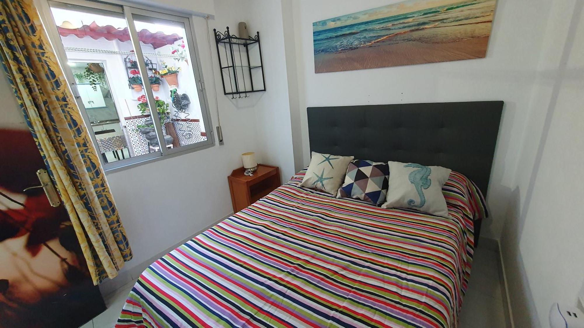 Apartamentos Eduardo Rico Нерха Номер фото